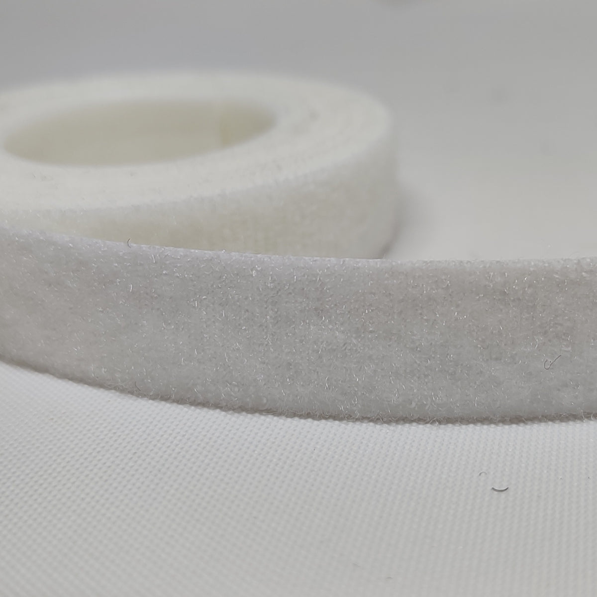 10mm Wide VELCRO® Brand ONE-WRAP® in Yellow 10mm Wide VELCRO® Brand ONE-WRAP® in Yellow