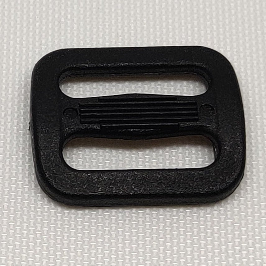 Black plastic 15 millimetre triglide buckle from ITW Nexus