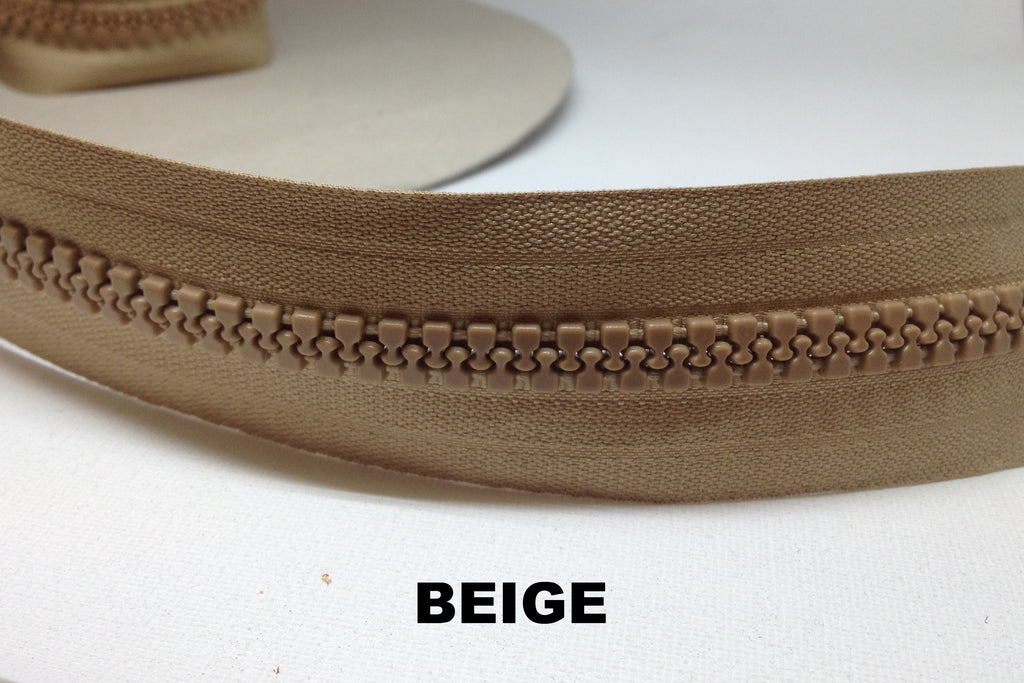 Beige z1091 continuous chain zip